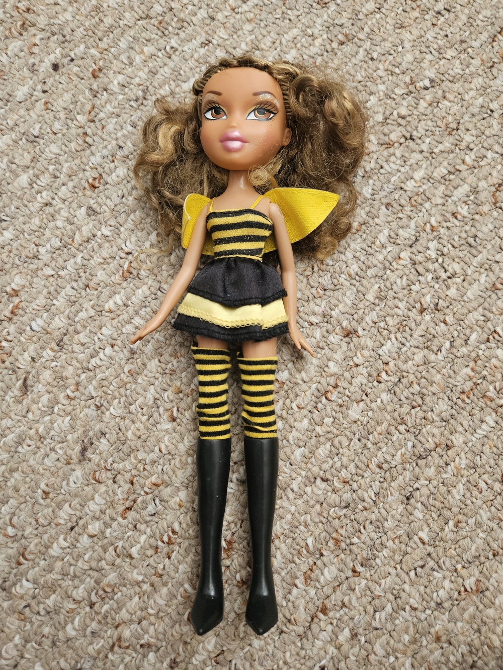 Bratz Yasmin Costume Party Bumble Bee Doll